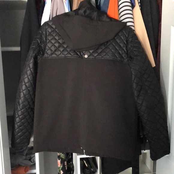 KENNETH COLE Black Jacket w/ detachable hood - Picture 3 of 8